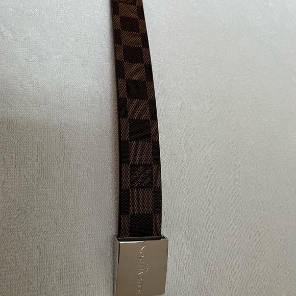 Authentic Louis Vuitton Damier ebene belt Size 80/32 - Picture 4 of 6